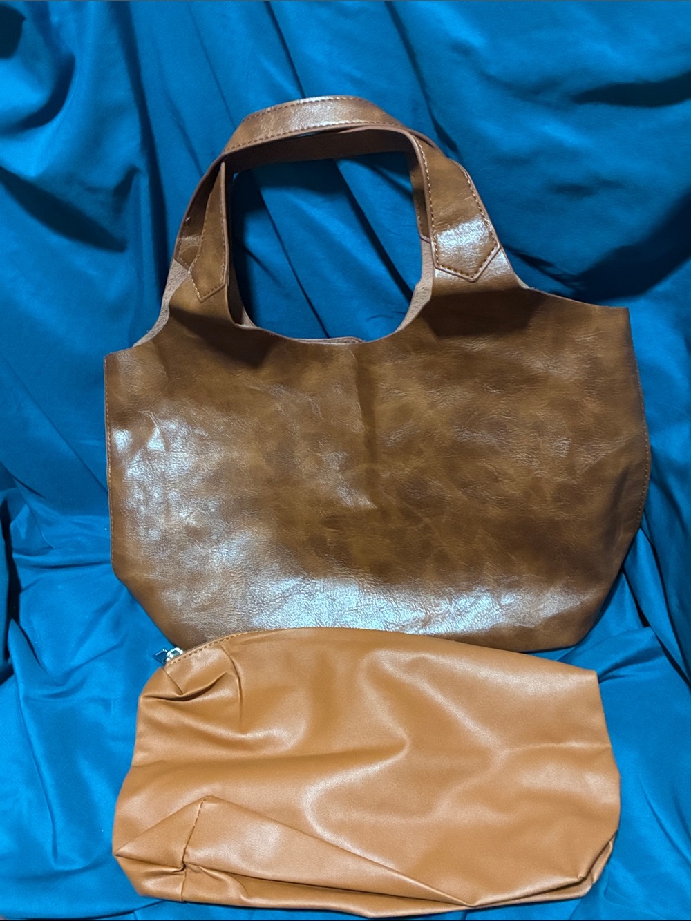 Classic Brown Leather Tote with Pouch - Brown